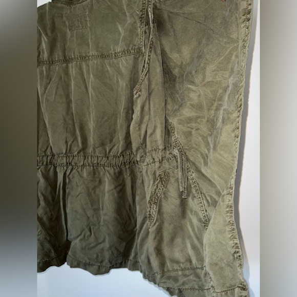 Vest - Picture 3 of 5